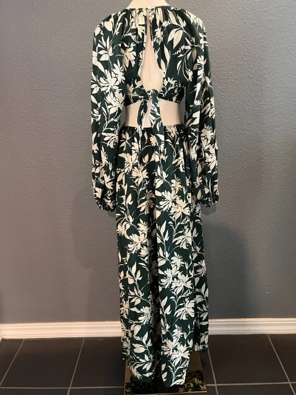 Abercrombie & Fitch Green Floral Plunge Cutout Ring Maxi Dress New with Tags - M